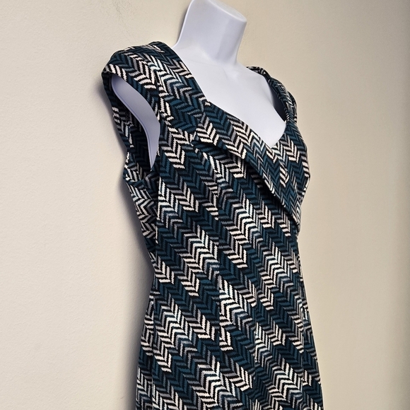 White House Black Market Geometric Chevron Sheath Dress Teal 10 - Picture 3 of 11